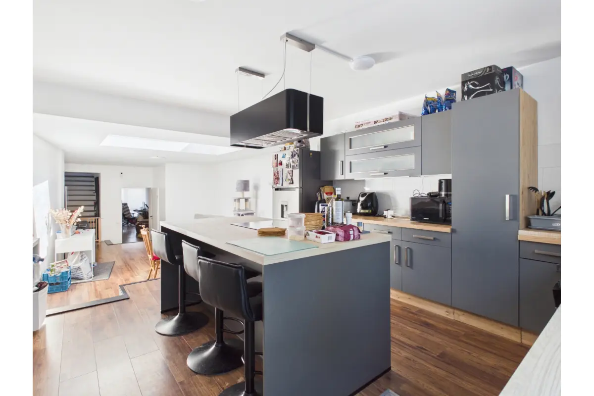 Huis te  koop in Tubeke 1480 339000.00€ 3 slaapkamers 161.00m² - Zoekertje 740153