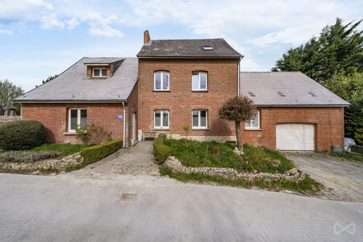 Maison à vendre à Genappe 1470 599000.00€ 3 chambres 211.00m² - Annonce 740193