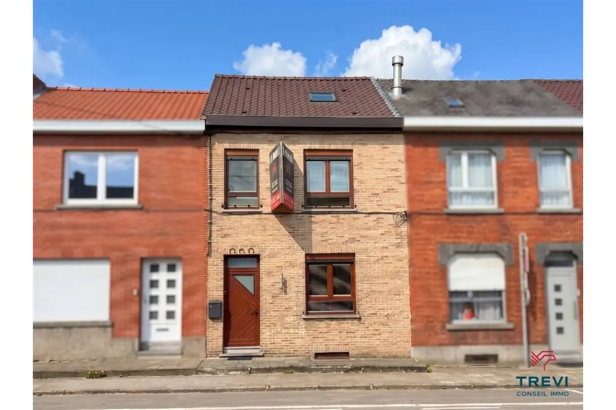 Huis te  koop in Tubeke 1480 310000.00€ 3 slaapkamers 140.00m² - Zoekertje 740363