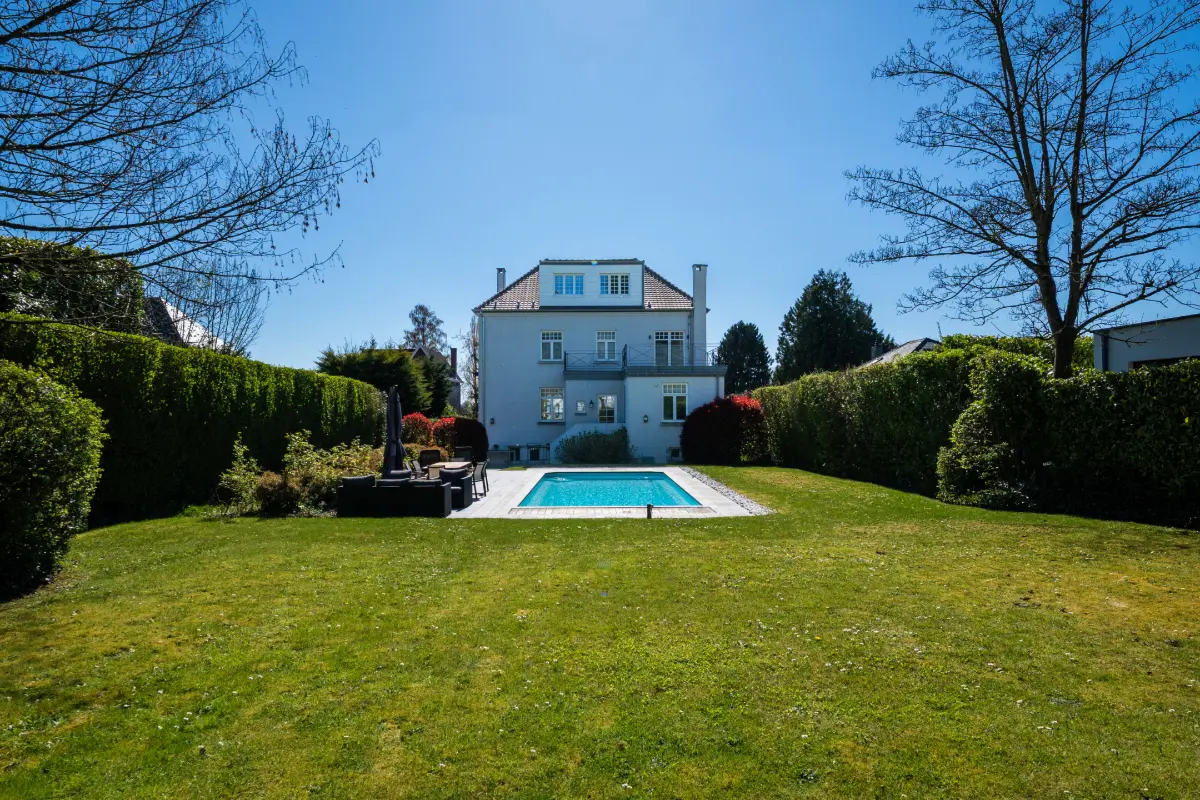 Huis te  koop in Waterloo 1410 1490000.00€ 5 slaapkamers 360.00m² - Zoekertje 746628