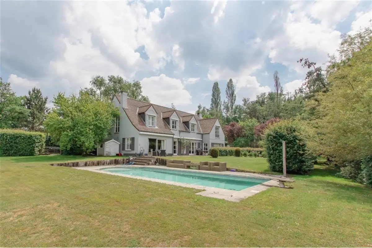 Maison à vendre à Lasne 1380 1295000.00€ 5 chambres 358.00m² - Annonce 741292