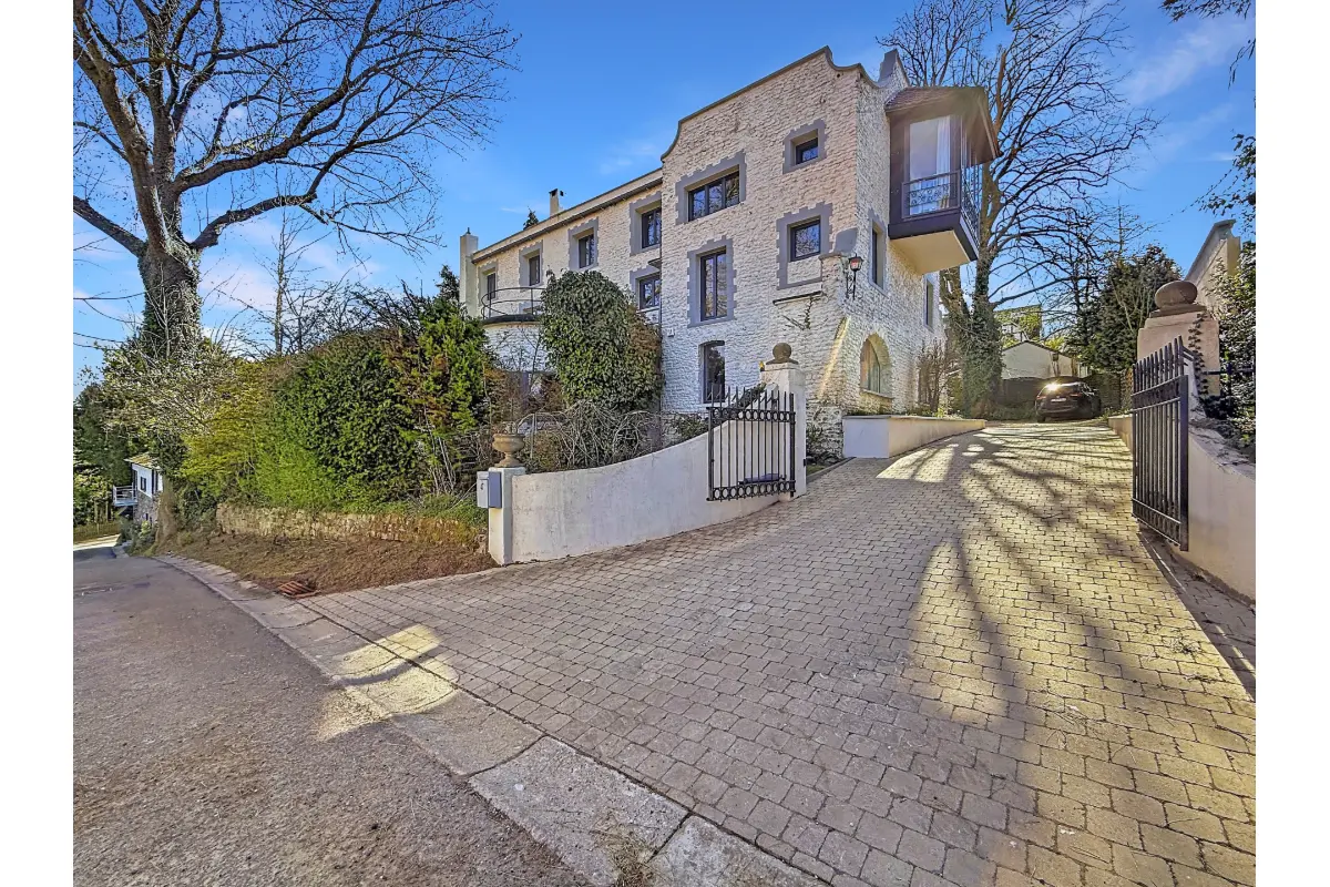 Maison à vendre à Genval 1332 1190000.00€ 4 chambres 460.00m² - Annonce 742073