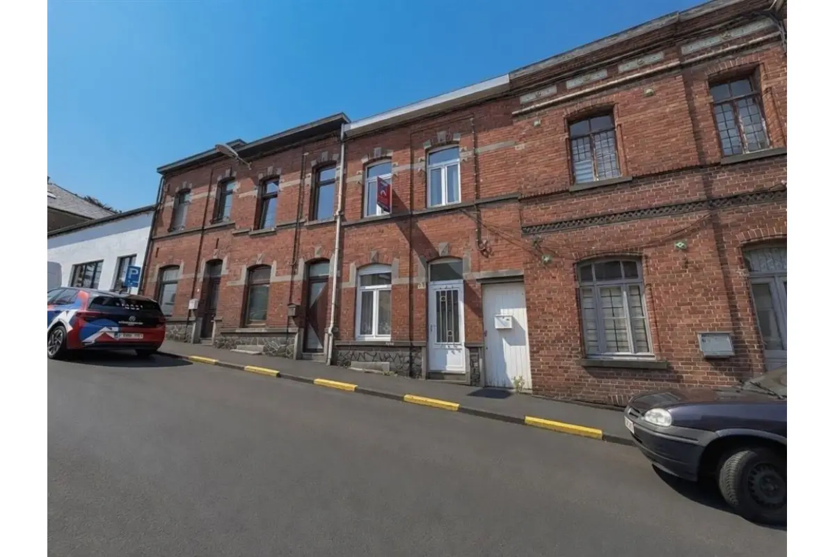 Huis te  in Quenast 1430 195000.00€ 2 slaapkamers 125.00m² - Zoekertje 741867