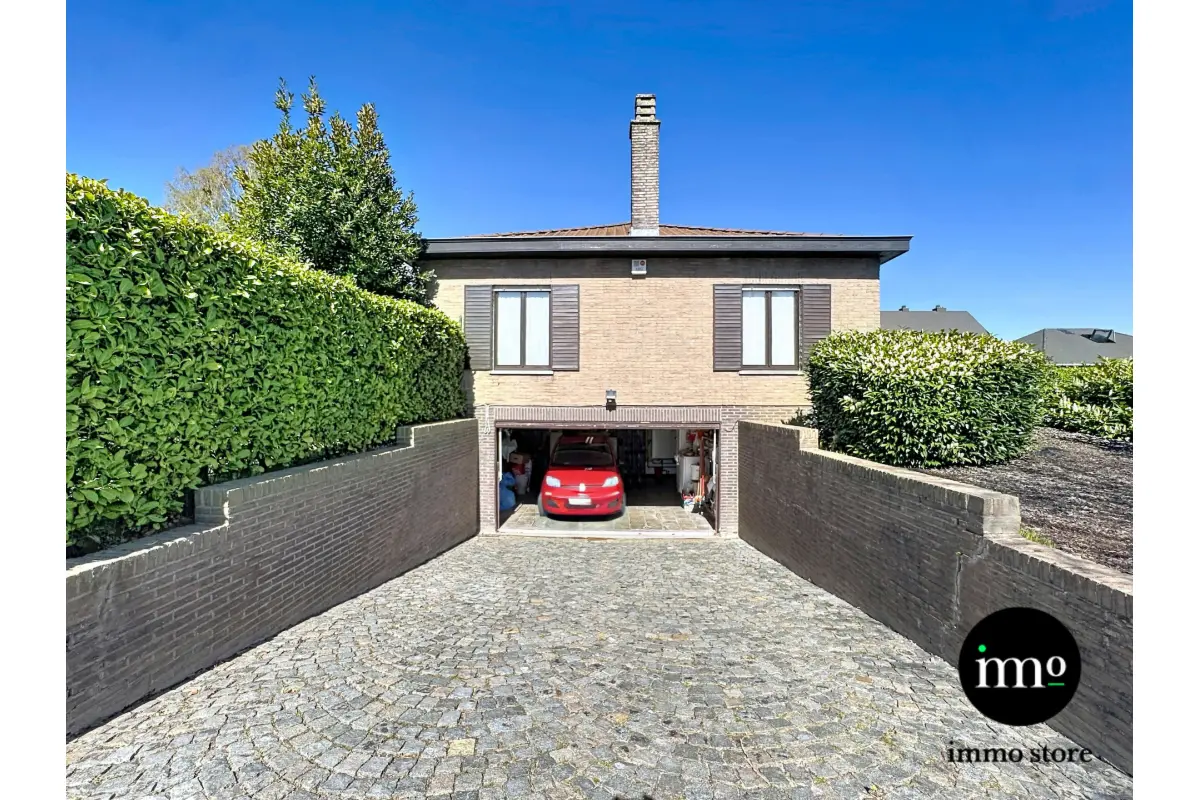 Huis te  koop in Relegem 1731 495000.00€ 3 slaapkamers 227.22m² - Zoekertje 742344