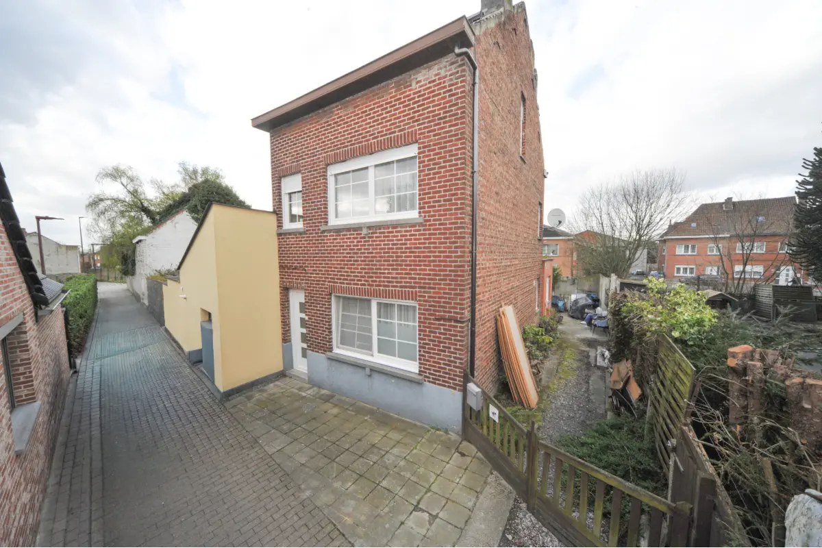 Maison à vendre à Sint-Katherina-Lombeek 1742 289000.00€ 3 chambres 150.00m² - Annonce 741872