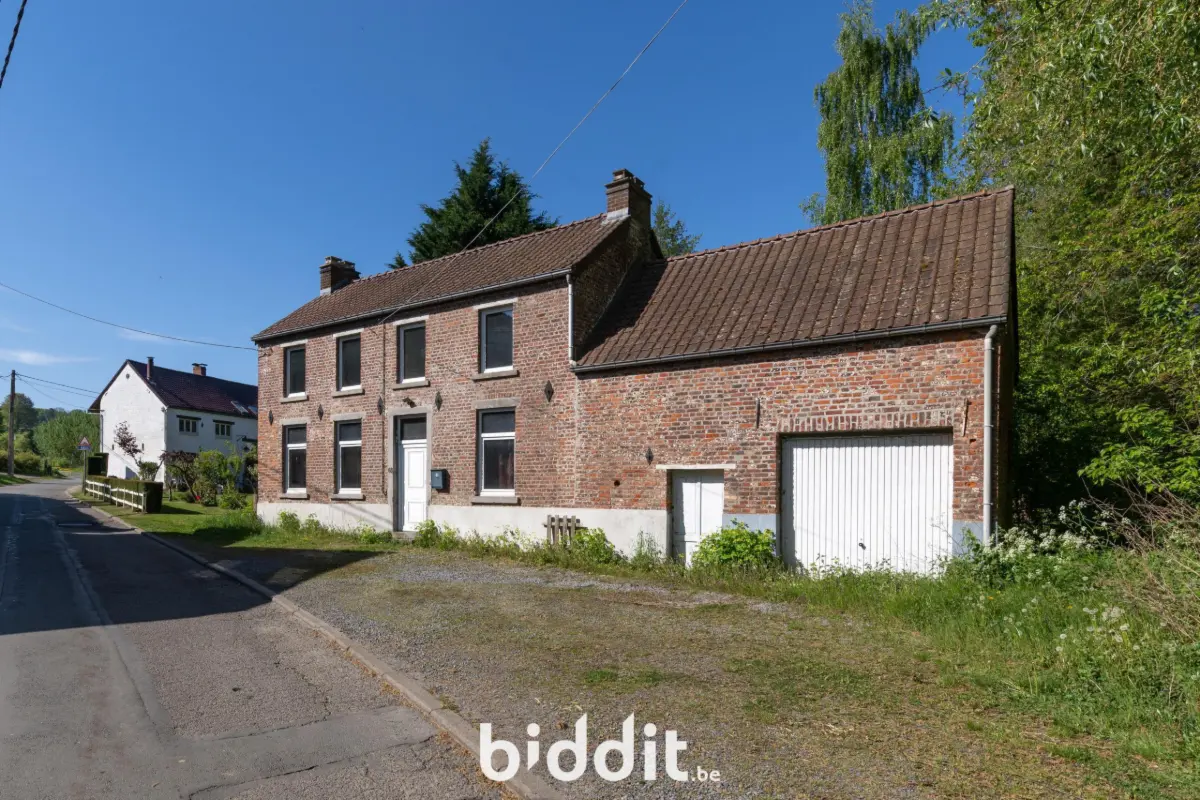 Maison à vendre à Bousval 1470 190000.00€ 2 chambres 195.00m² - Annonce 742676