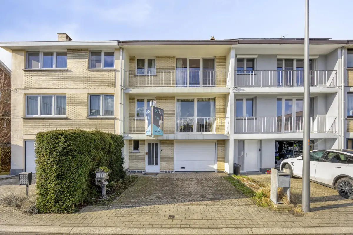 Huis te  koop in Groot-Bijgaarden 1702 375000.00€ 3 slaapkamers 155.00m² - Zoekertje 742785