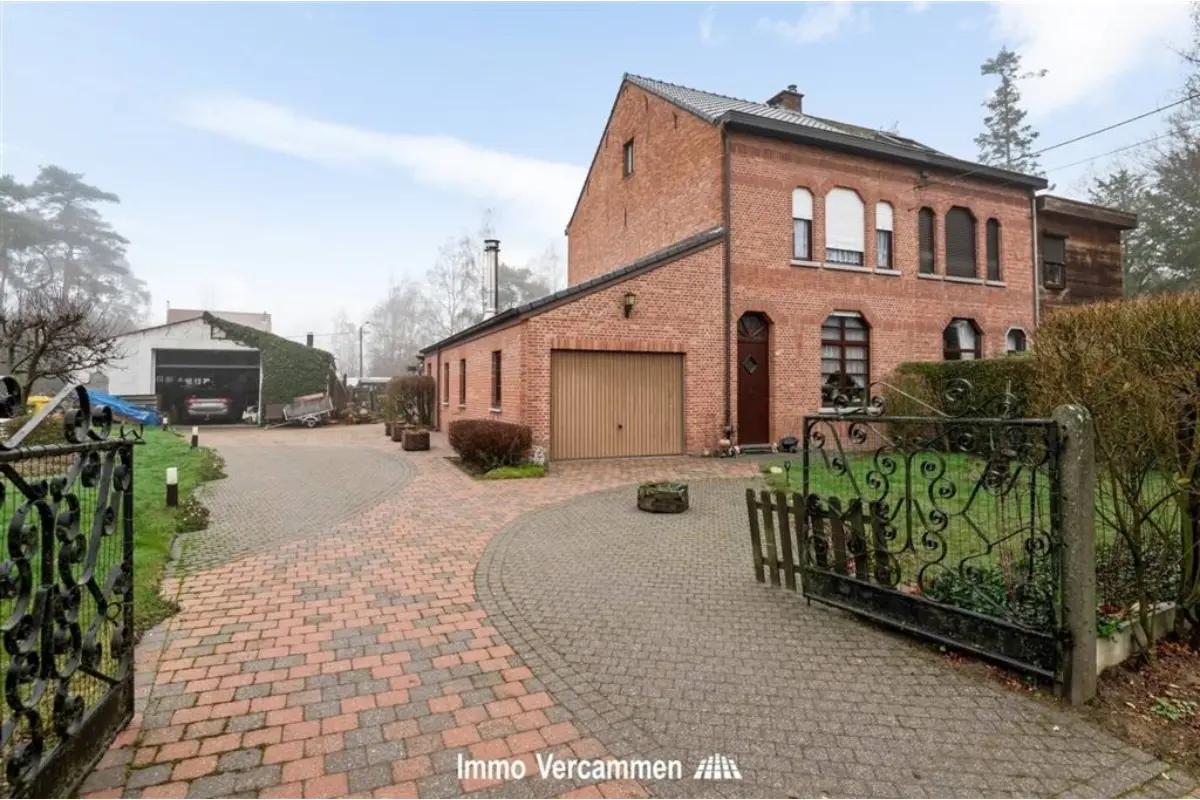 Huis te  koop in Haacht 3150 368000.00€ 3 slaapkamers 205.00m² - Zoekertje 742837