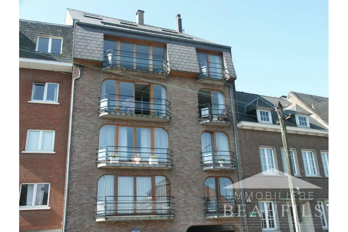 Appartement te  in Nijvel 1400 550.00€ 1 slaapkamers 35.00m² - Zoekertje 743827