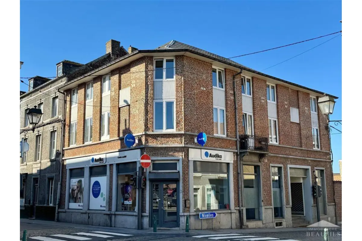 Appartement te  huur in Genepiën 1470 690.00€ 1 slaapkamers 50.00m² - Zoekertje 743832