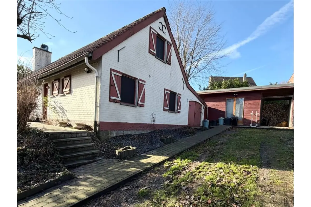 Huis te  koop in Oisquercq 1480 360000.00€ 3 slaapkamers 165.00m² - Zoekertje 744633