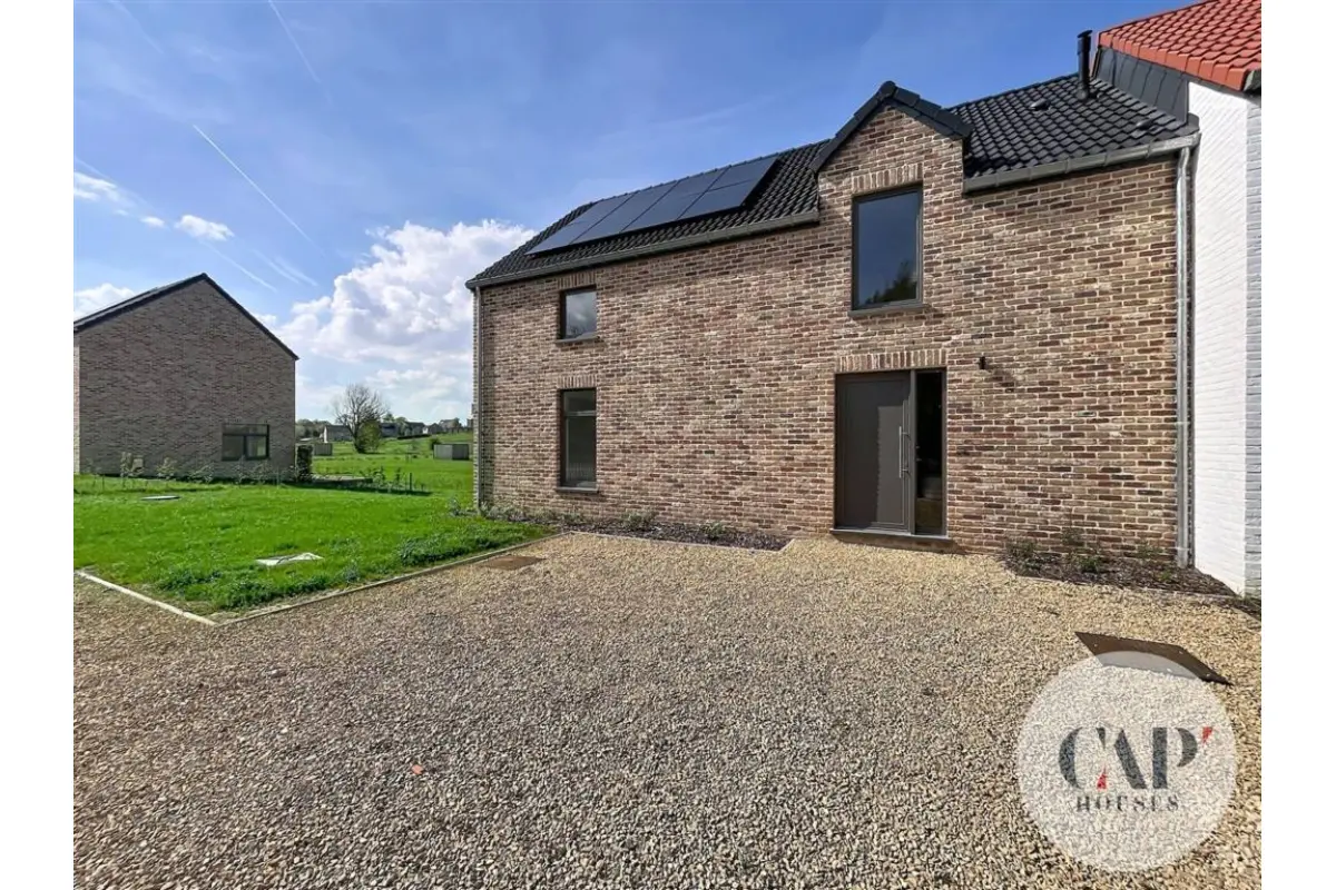 Huis te  huur in Ramillies 1367 1500.00€ 3 slaapkamers 140.00m² - Zoekertje 744659