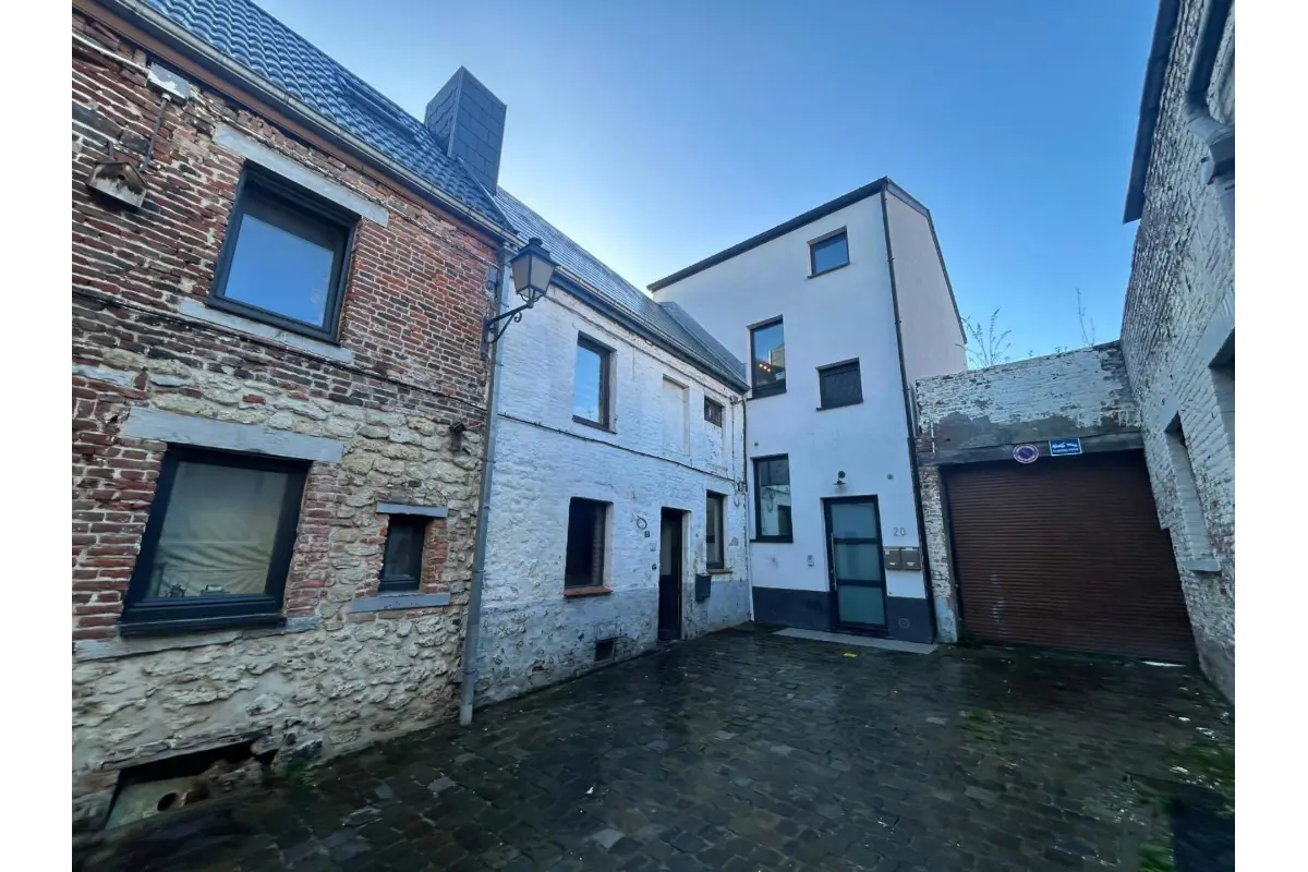Huis te  koop in Nijvel 1400 158000.00€ 2 slaapkamers 80.00m² - Zoekertje 744469