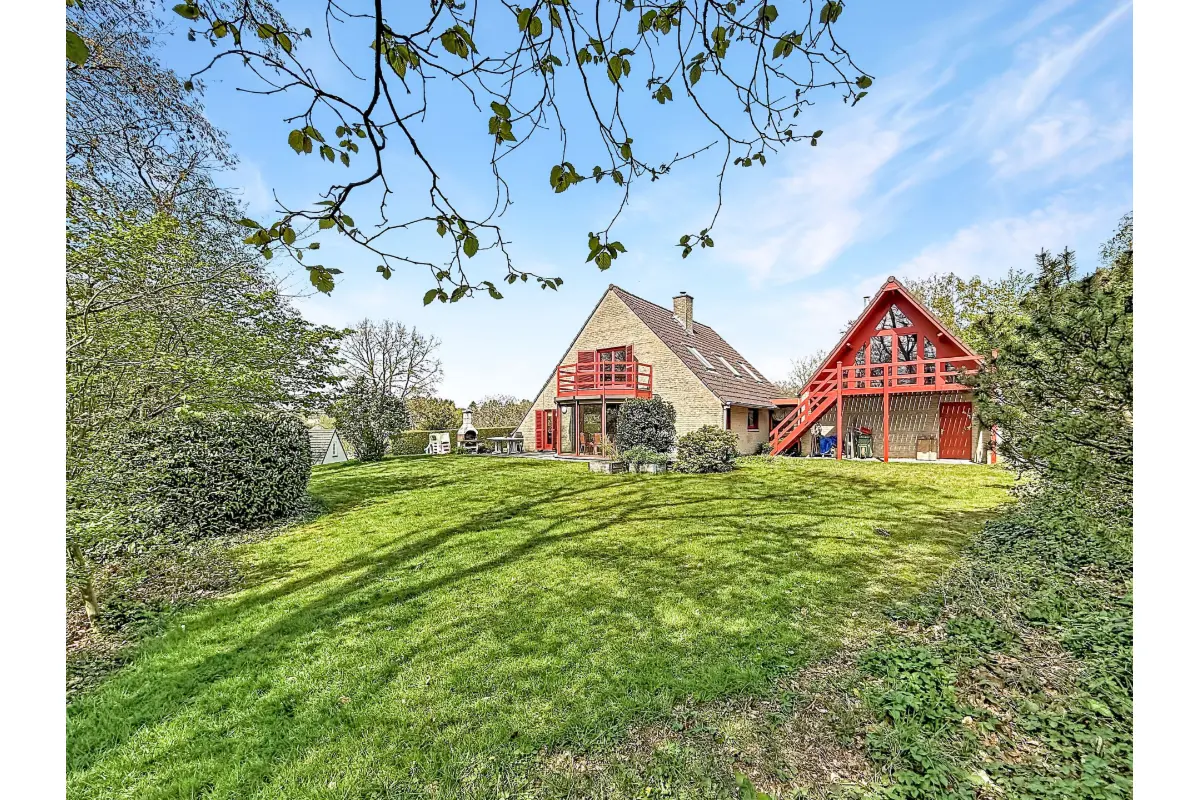 Maison à vendre à Limal 1300 645000.00€ 4 chambres 221.00m² - Annonce 744465