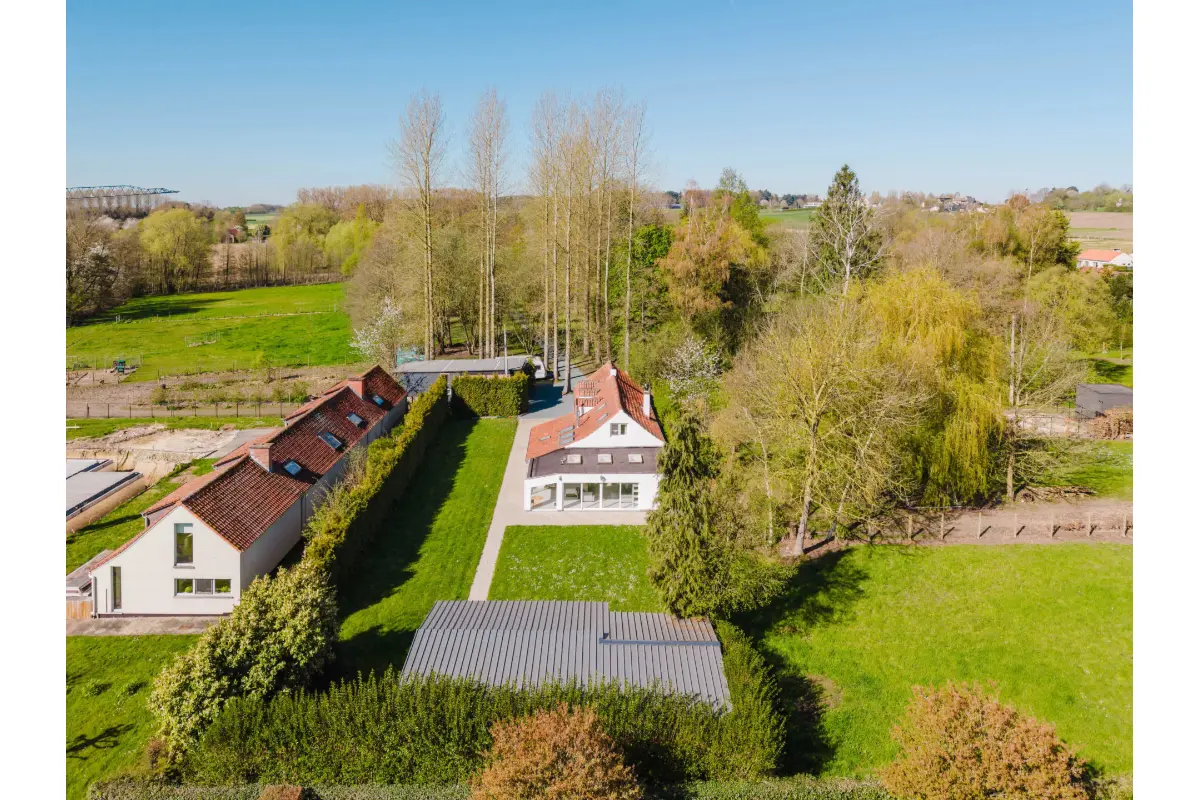 Huis te  koop in Asse 1730 875000.00€ 4 slaapkamers 214.00m² - Zoekertje 745746