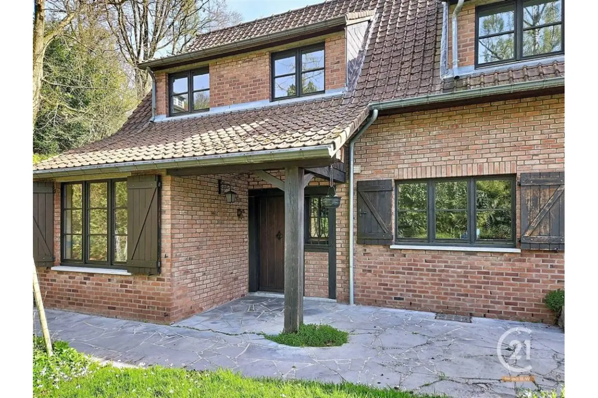 Huis te  koop in Genval 1332 575000.00€ 4 slaapkamers 199.85m² - Zoekertje 745518