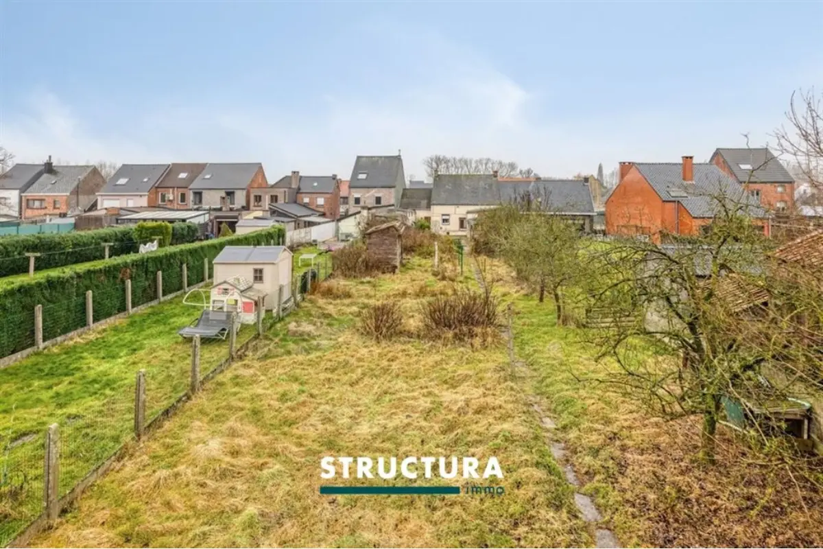 Huis te  in Aalst 9300 255000.00€ 3 slaapkamers 145.00m² - Zoekertje 745535