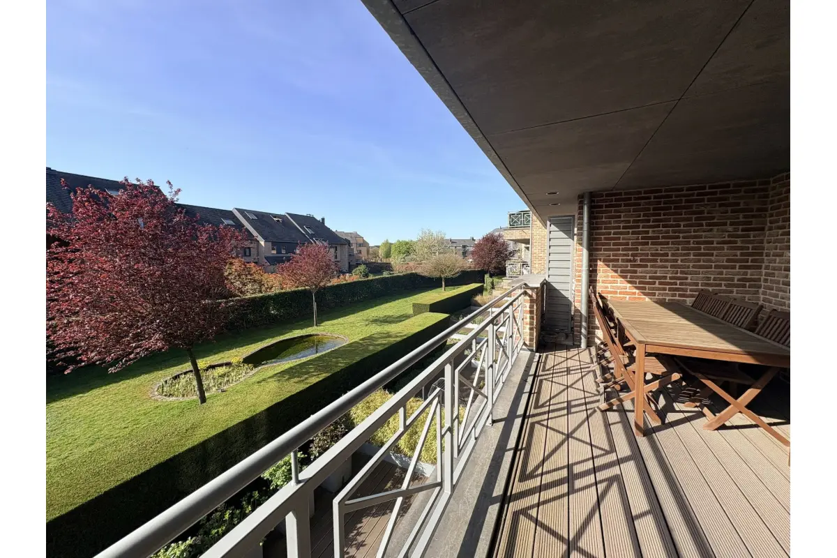 Appartement te  huur in Louvain-la-Neuve 1348 1800.00€ 2 slaapkamers 110.00m² - Zoekertje 746413