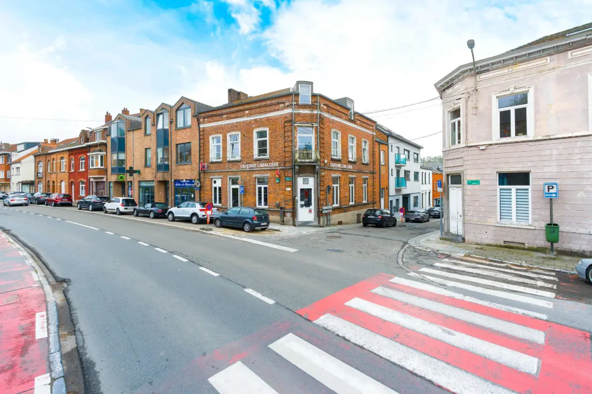 Handelszaak te  koop in Waver 1300 307000.00€  slaapkamers 188.00m² - Zoekertje 746514
