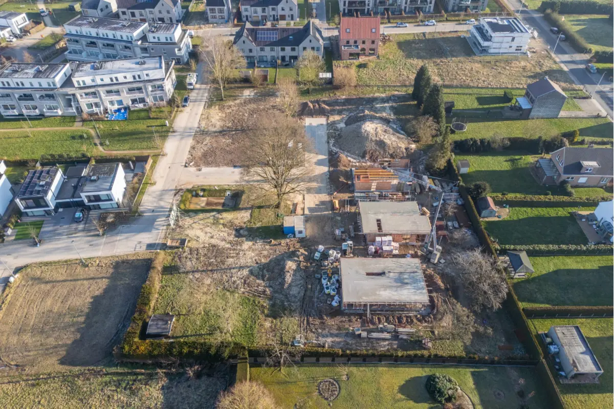 Grond te  koop in Dilbeek 1700 355000.00€  slaapkamers m² - Zoekertje 746954