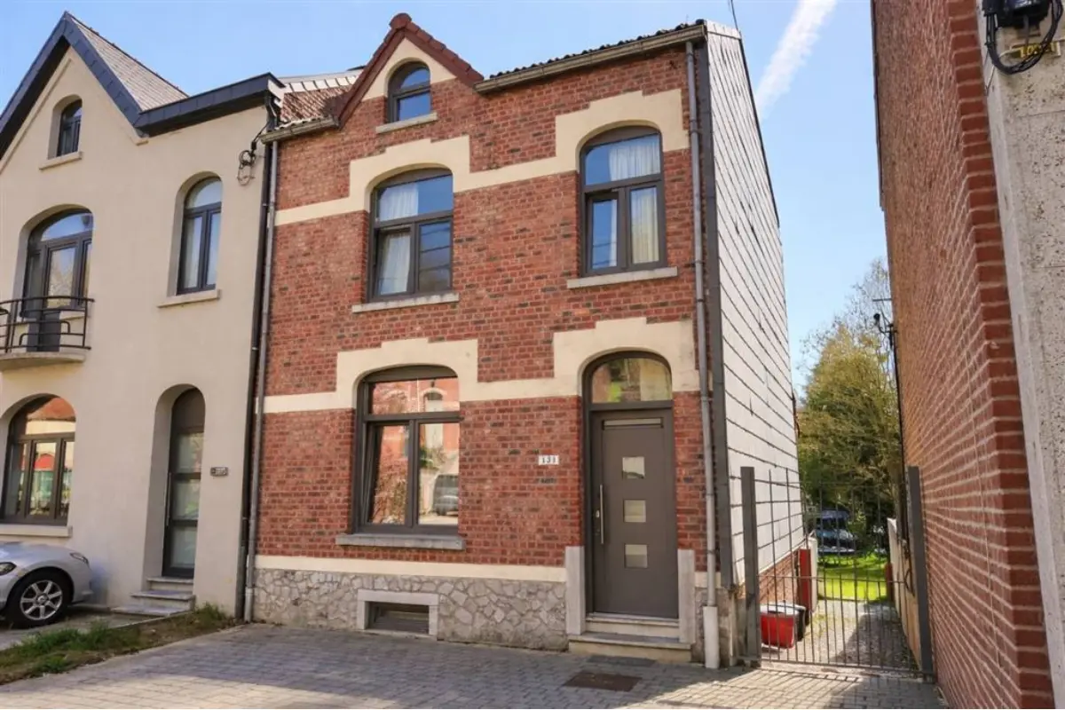 Maison à vendre à Court-Saint-Etienne 1490 325000.00€ 2 chambres 101.00m² - Annonce 746731