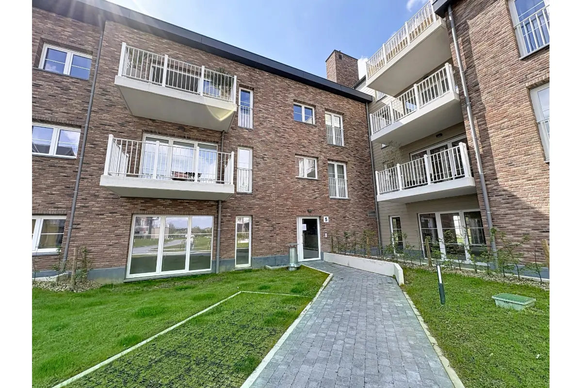 Appartement te  huur in Court-Saint-Etienne 1490 1200.00€ 2 slaapkamers m² - Zoekertje 746729
