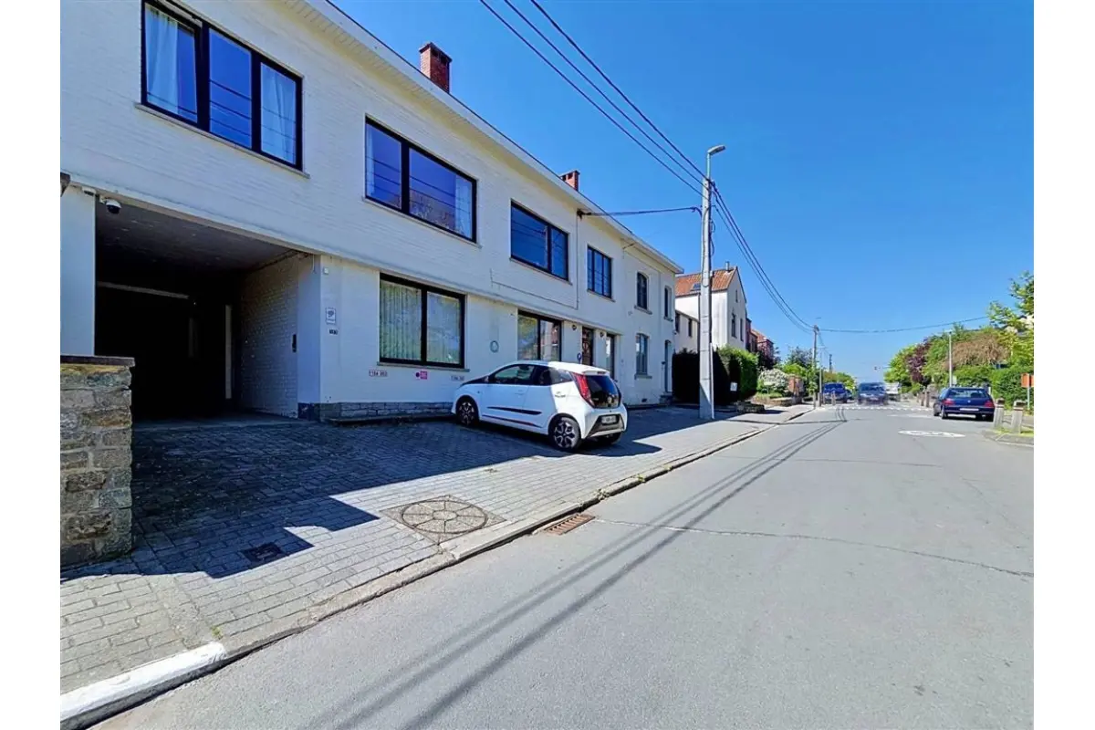 Appartement te  in Ottignies 1340 475000.00€ 4 slaapkamers 125.00m² - Zoekertje 747653