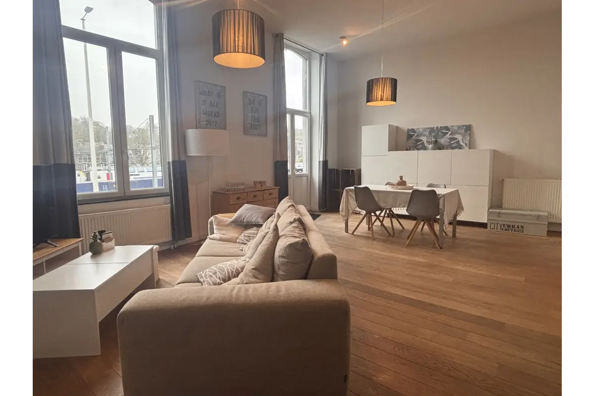 Appartement à  à Namur 5000 1200.00€ 2 chambres 116.00m² - Annonce 747693