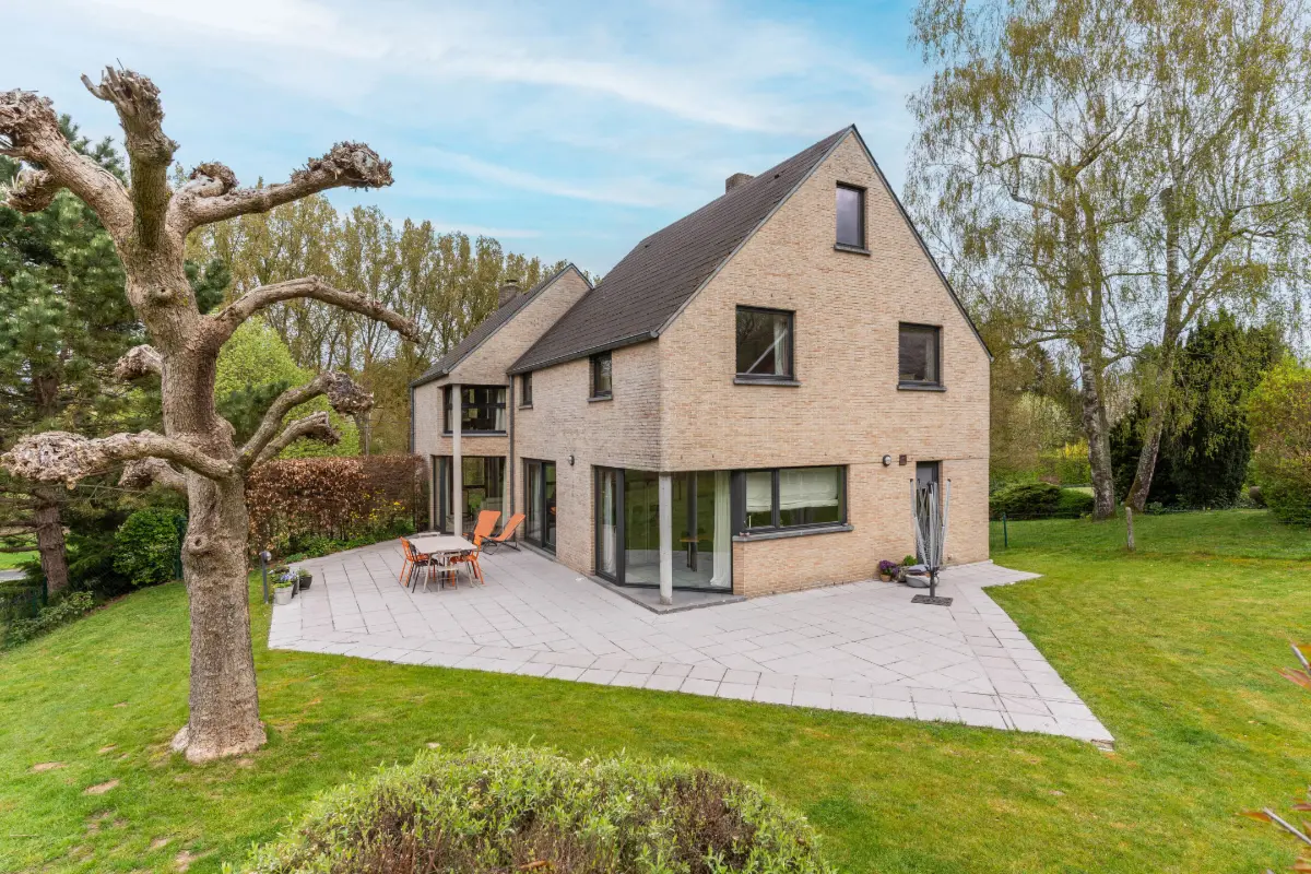 Huis te  koop in Lasne 1380 795000.00€ 4 slaapkamers 310.00m² - Zoekertje 755226