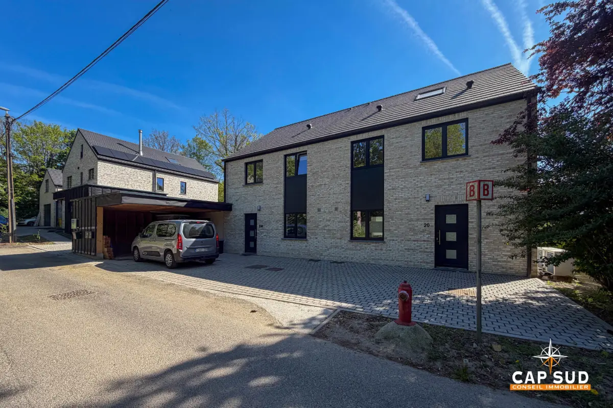 Huis te  in Ottignies 1340 1800.00€ 3 slaapkamers 160.00m² - Zoekertje 747765