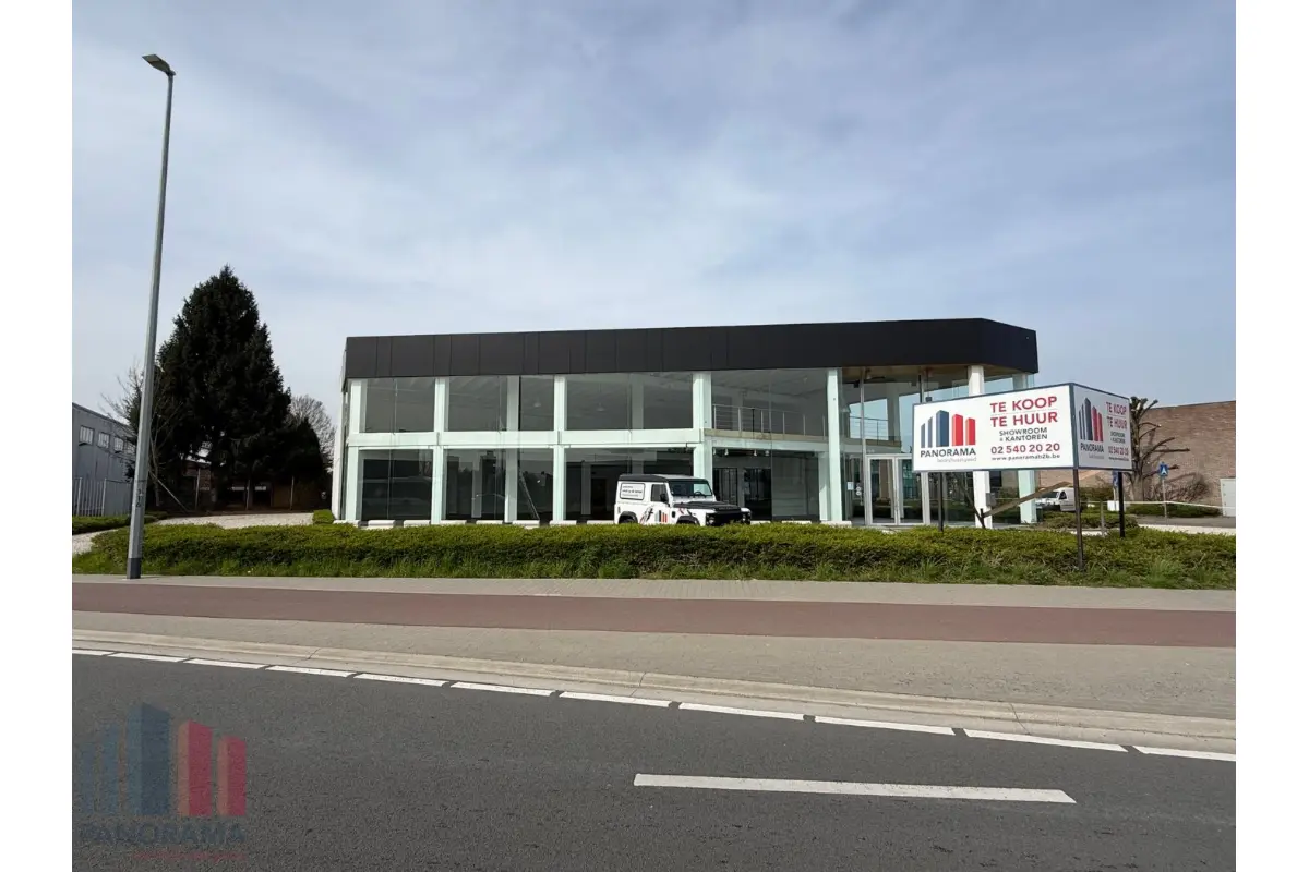 Handelszaak te  huur in Sint-Pieters-Leeuw 1600 13500.00€  slaapkamers 1490.00m² - Zoekertje 748317