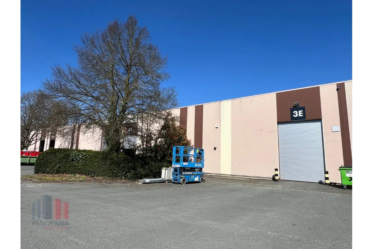 Commerce à louer à Zaventem 1930 3920.00€  chambres 448.00m² - Annonce 748273