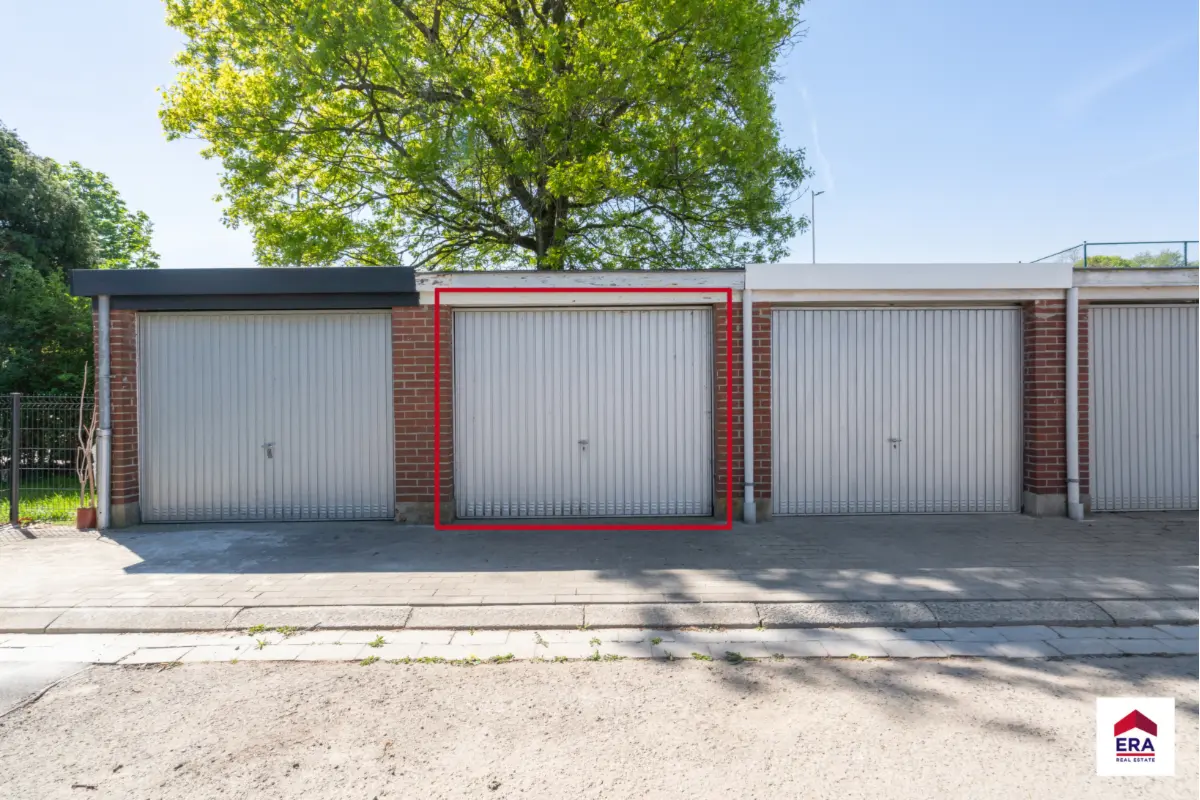 Box te  koop in Dilbeek 1700 33000.00€  slaapkamers m² - Zoekertje 747701