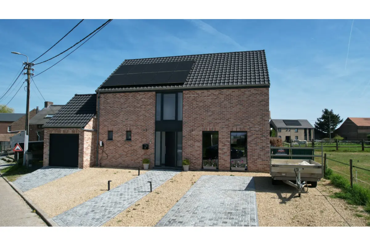 Huis te  koop in Jandrain-Jandrenouille 1350 425000.00€ 3 slaapkamers 175.00m² - Zoekertje 747644