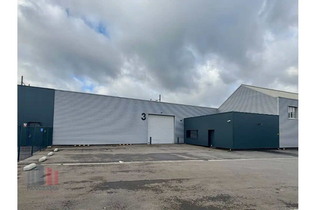 Commerce à louer à Machelen 1830 4300.00€  chambres 720.00m² - Annonce 748270
