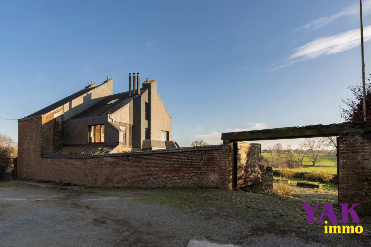 Huis te  in Steenkerque 7090 945000.00€ 6 slaapkamers 500.00m² - Zoekertje 748659