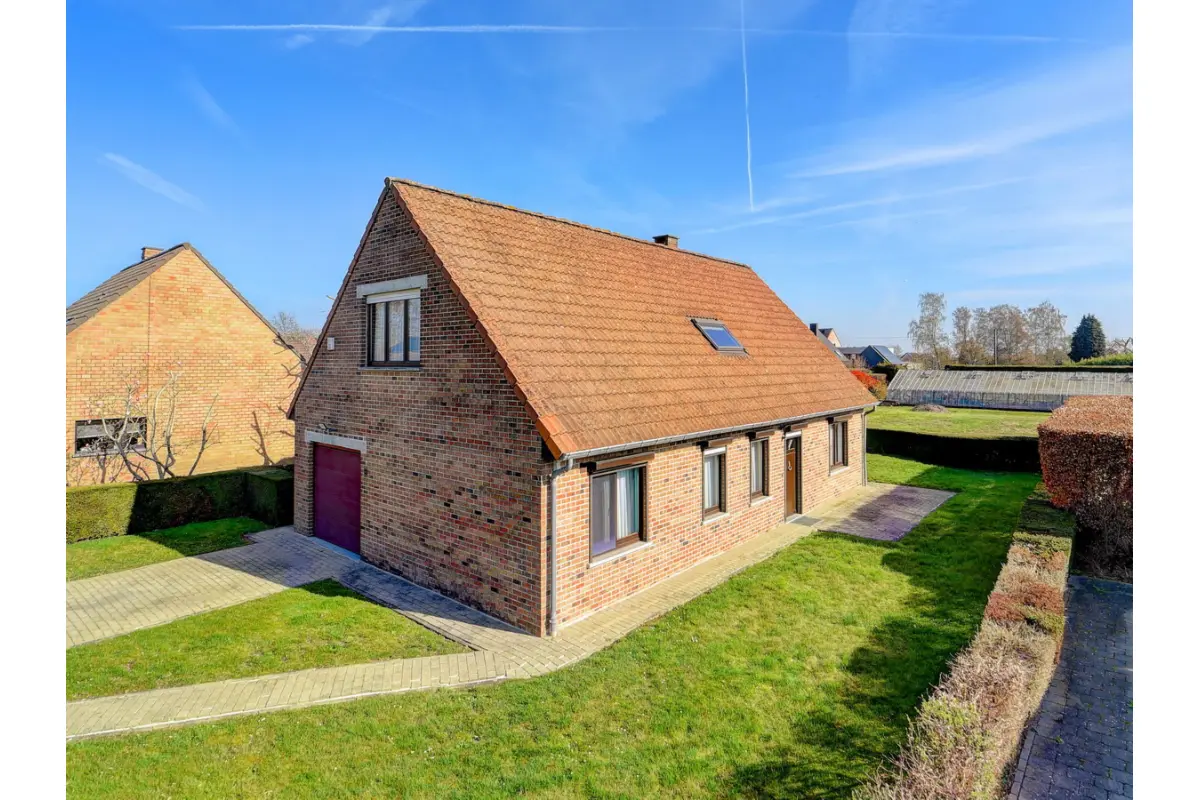 Huis te  koop in Hoeilaart 1560 545000.00€ 4 slaapkamers 176.00m² - Zoekertje 749137