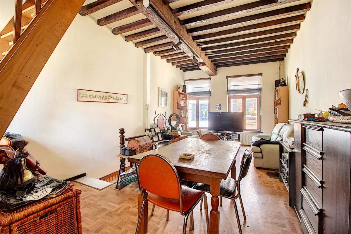 Appartement te  koop in Nijvel 1400 145000.00€ 2 slaapkamers 88.00m² - Zoekertje 748730