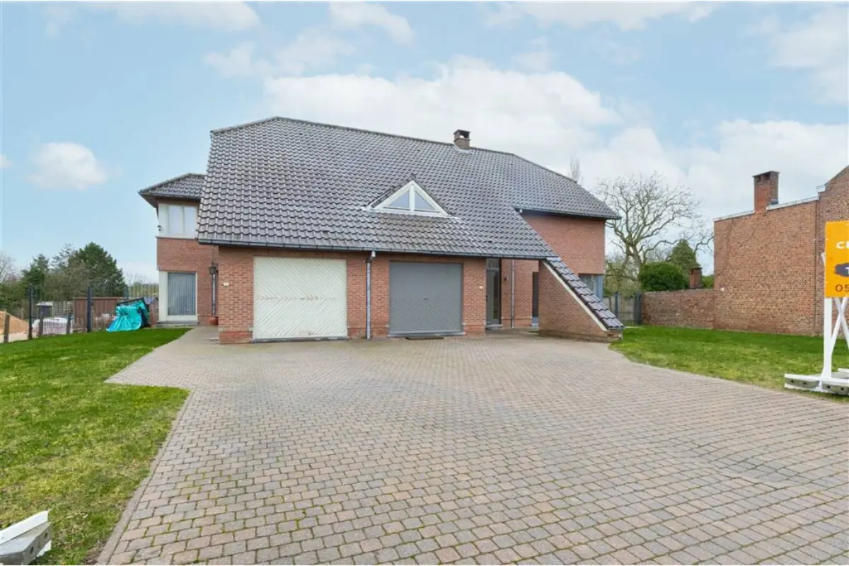 Huis te  koop in Gooik 1755 380000.00€ 3 slaapkamers 133.00m² - Zoekertje 748781