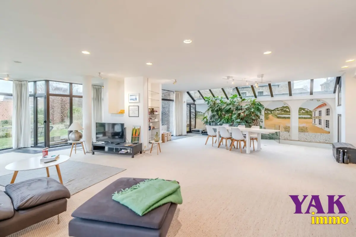 Villa te  in Steenkerque 7090 630000.00€ 4 slaapkamers 320.00m² - Zoekertje 748656