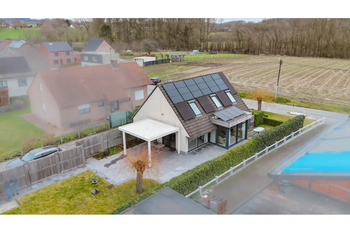Huis te  koop in Galmaarden 1570 520000.00€ 3 slaapkamers 176.00m² - Zoekertje 749708