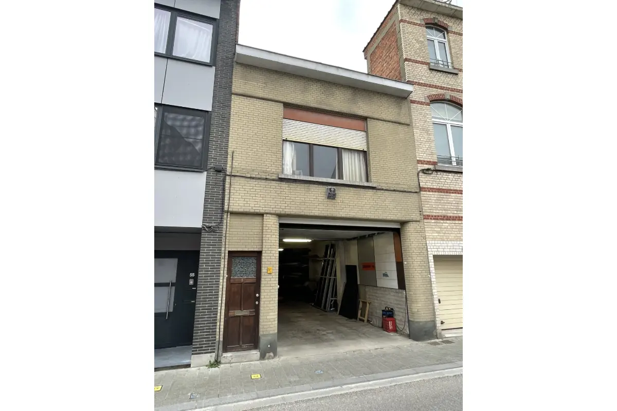 Huis te  koop in Vilvoorde 1800 315000.00€ 2 slaapkamers m² - Zoekertje 749694