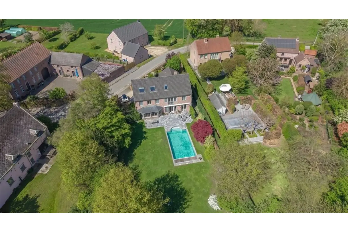 Maison à vendre à Beauvechain 1320 895000.00€ 4 chambres 304.00m² - Annonce 750822