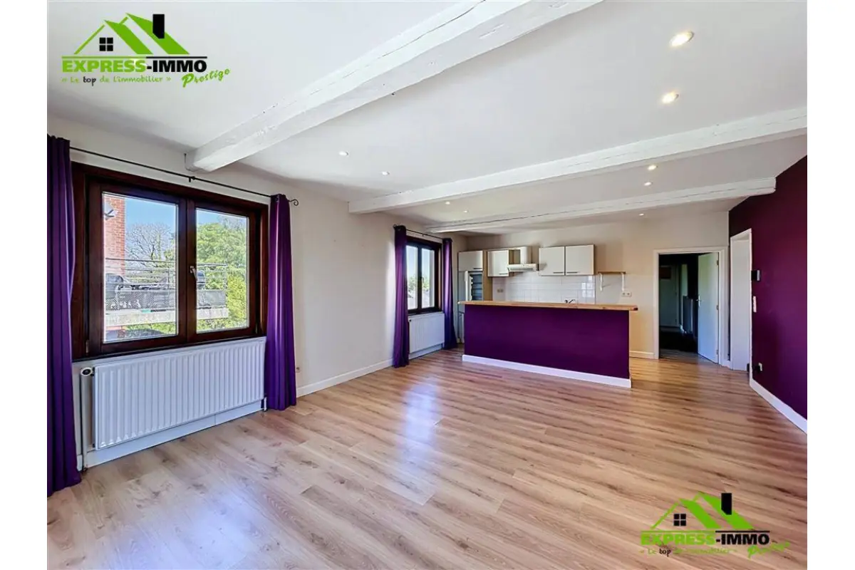 Appartement te  huur in Mont-Saint-Guibert 1435 1350.00€ 2 slaapkamers 130.00m² - Zoekertje 751427