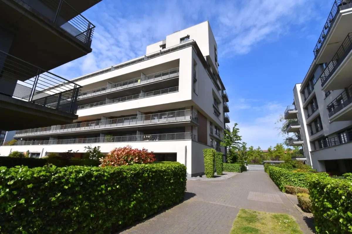 Appartement te  in Anderlecht 1070 1020.00€ 1 slaapkamers 82.00m² - Zoekertje 752564