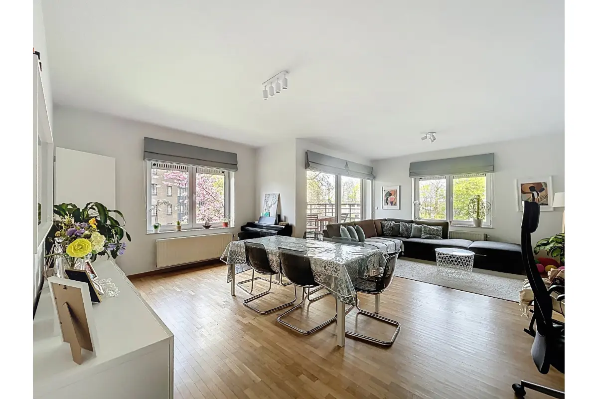 Appartement te  in Oudergem 1160 1500.00€ 2 slaapkamers 100.00m² - Zoekertje 753206