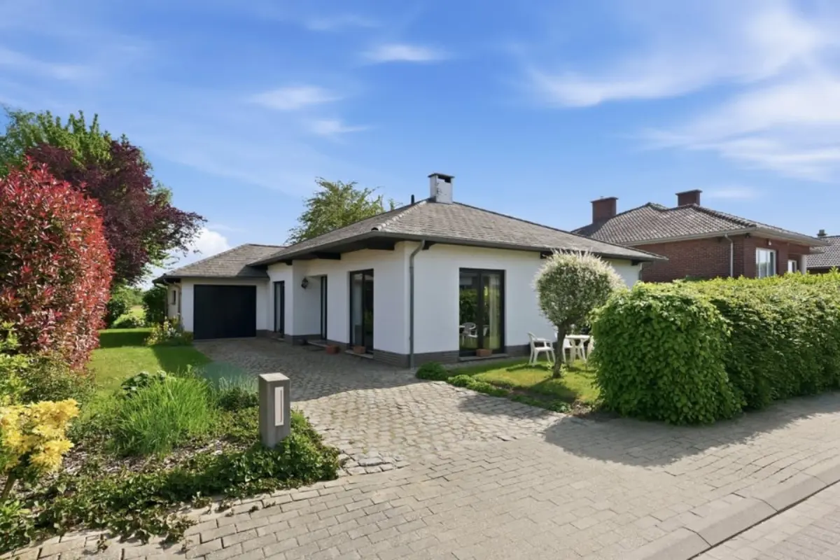 Huis te  koop in Tienen 3300 359000.00€ 3 slaapkamers 144.00m² - Zoekertje 755118