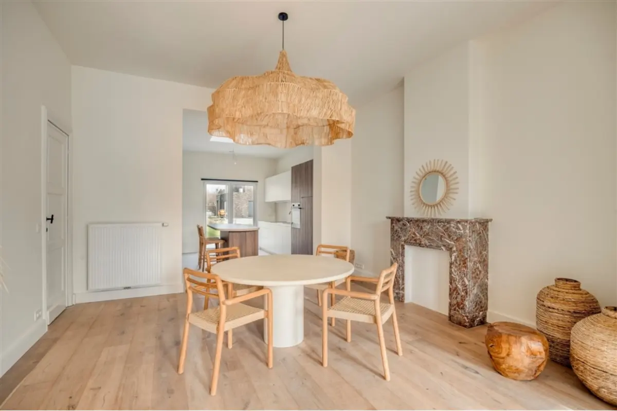 Huis te  koop in Hoegaarden 3320 595000.00€ 5 slaapkamers 257.00m² - Zoekertje 754296