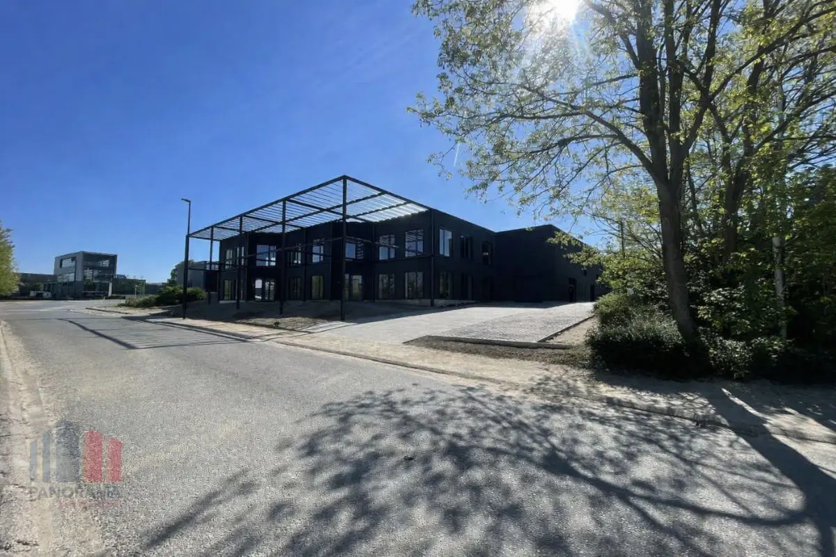 Handelszaak te  huur in Wemmel 1780 6468.00€  slaapkamers 647.00m² - Zoekertje 755027