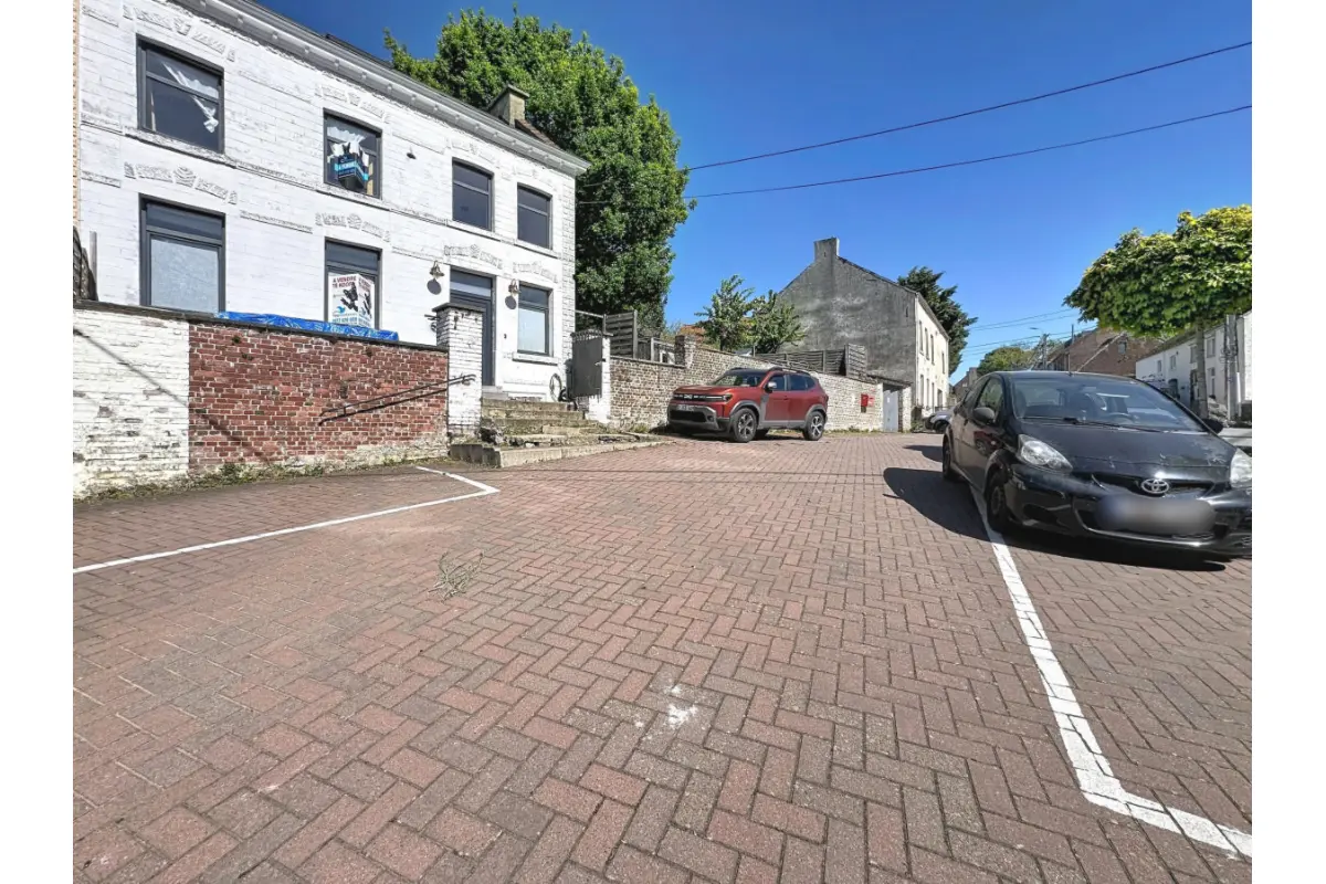 Huis te  koop in Folx-les-Caves 1350 299500.00€ 2 slaapkamers 130.00m² - Zoekertje 755706